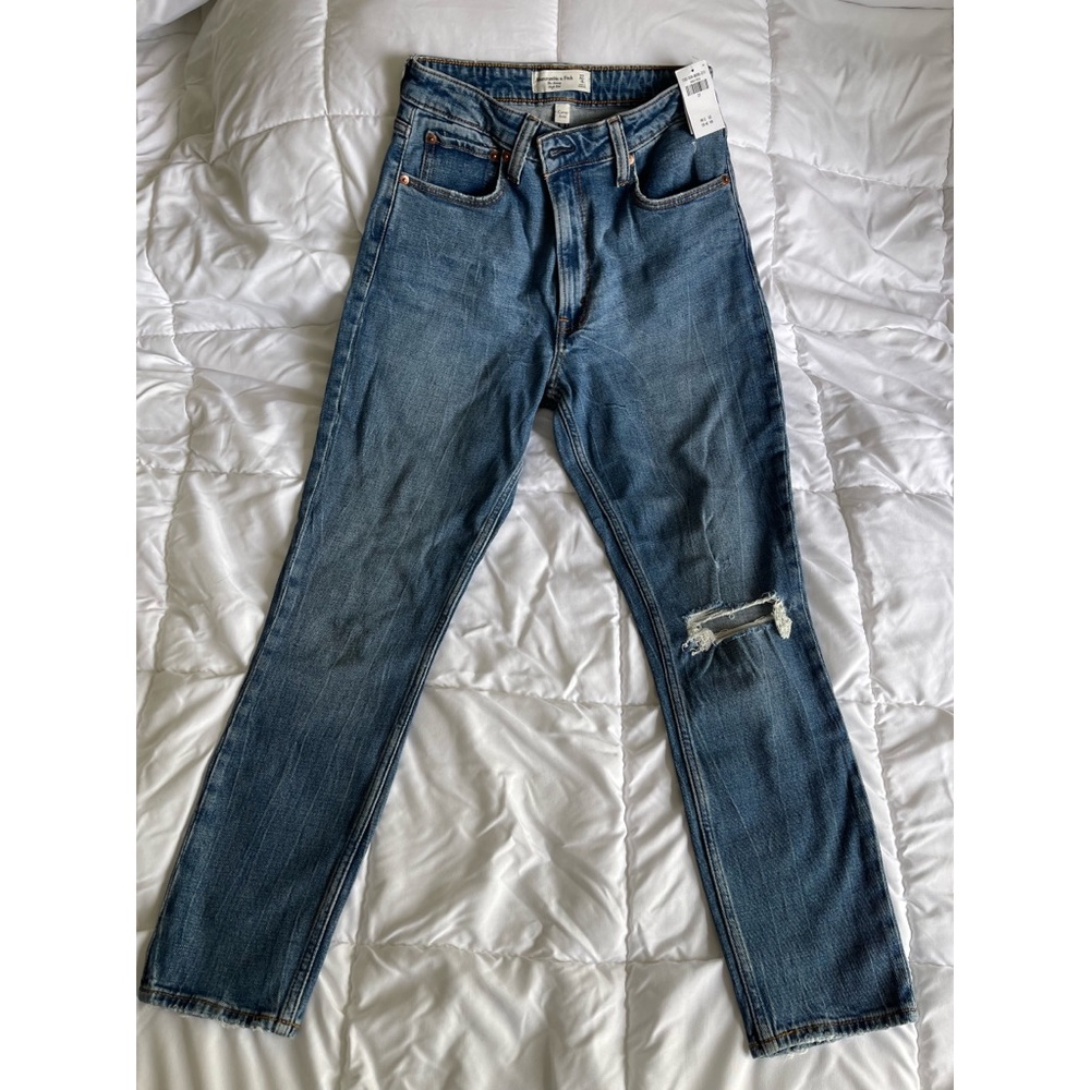 Abercrombie & Fitch High Rise Skinny Jeans